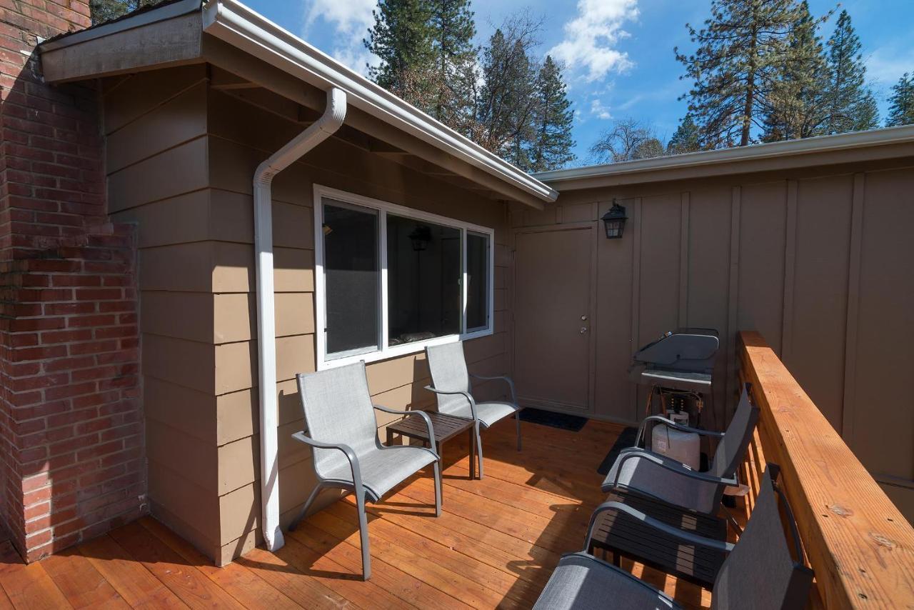 Voyager Villa Oakhurst Bagian luar foto
